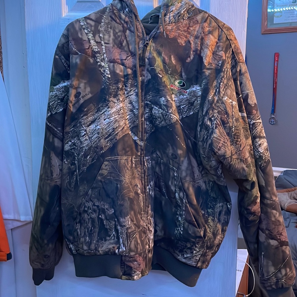 Mossy Oak Camo Jacket- Size M